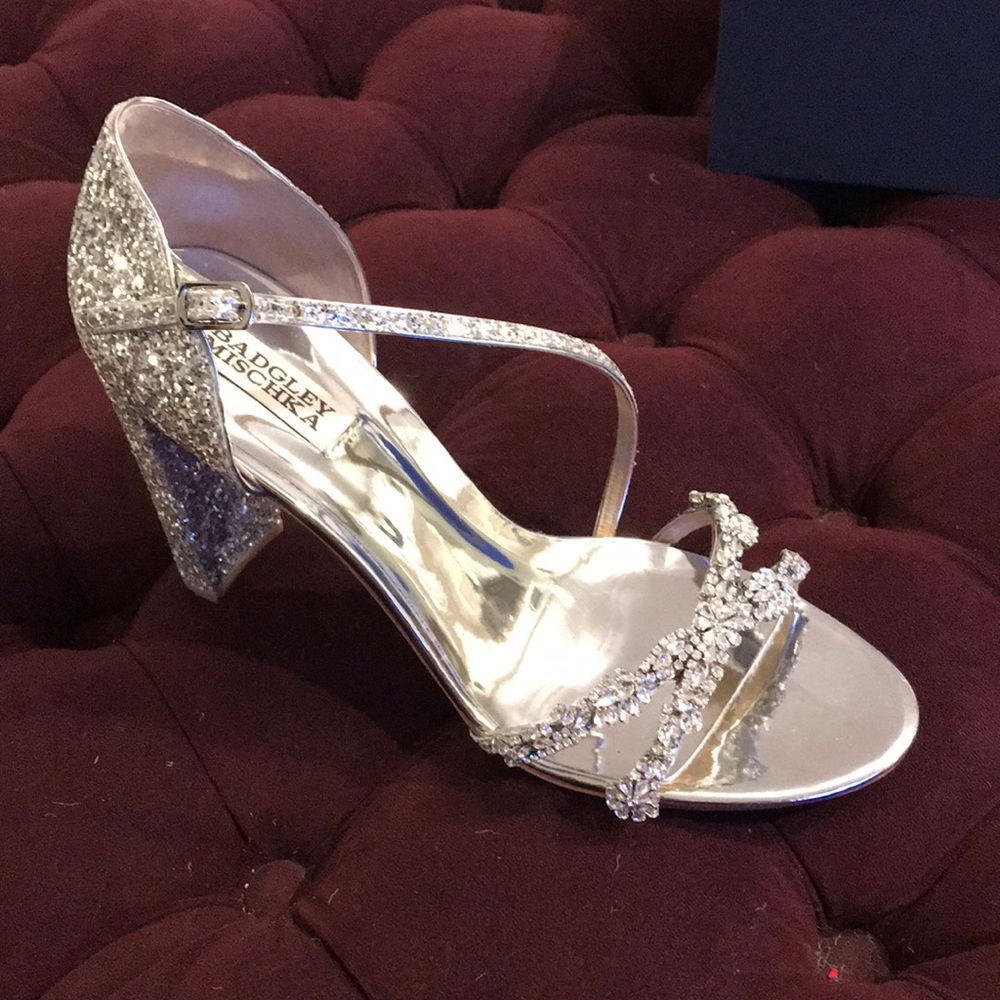 Badgley Mischka - size 10 NEW NEW NEW